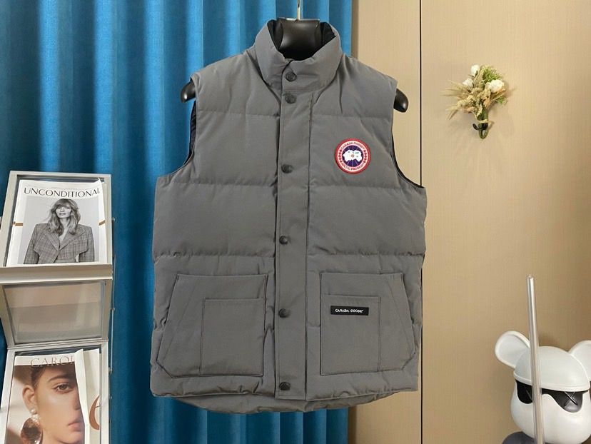 Canada Goose Vest